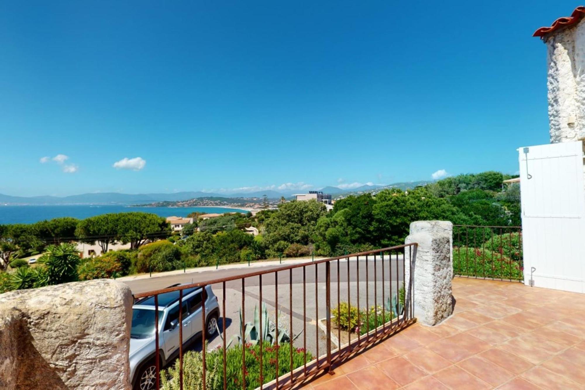 Haut De Villa Vue Mer 3 Pieces Climatise & Wifi 4 A 6 Personnes Pietrosella エクステリア 写真